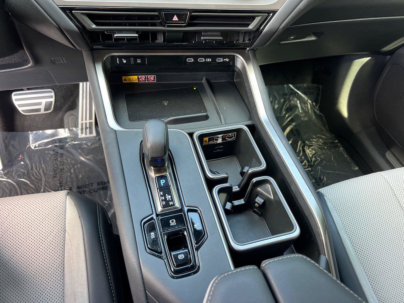 Certified 2024 Lexus TX 500h AWD w/ Technology Package image 32
