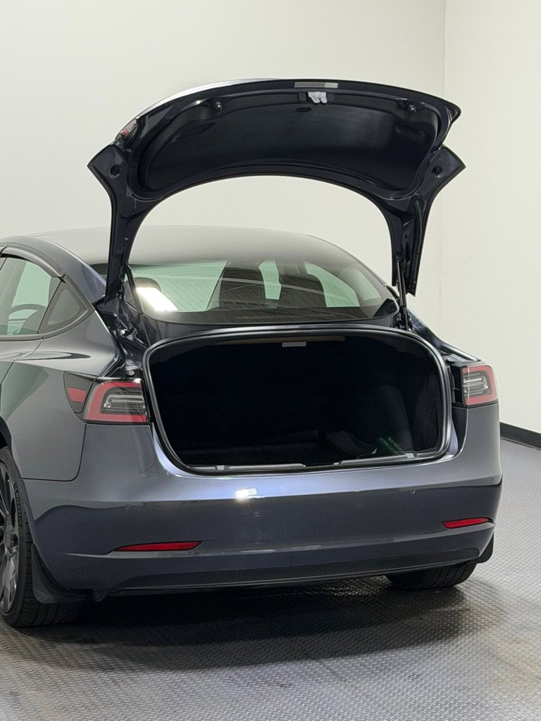 Used 2019 Tesla Model 3 Performance image 12