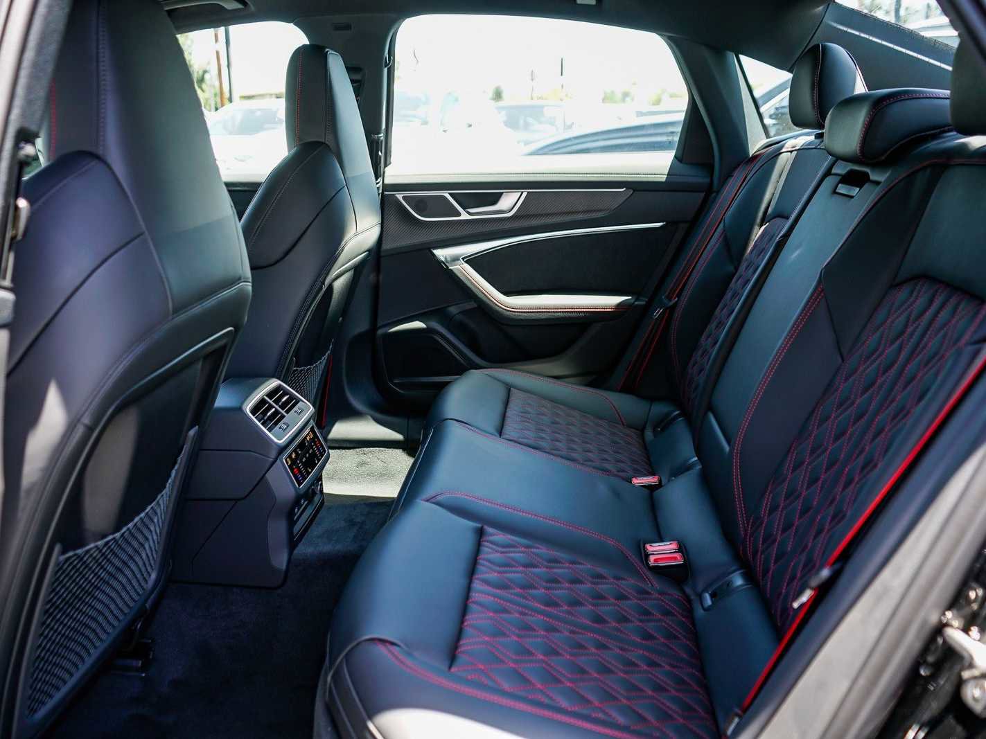 New 2025 Audi S6 Premium Plus AWD/4WD image 18