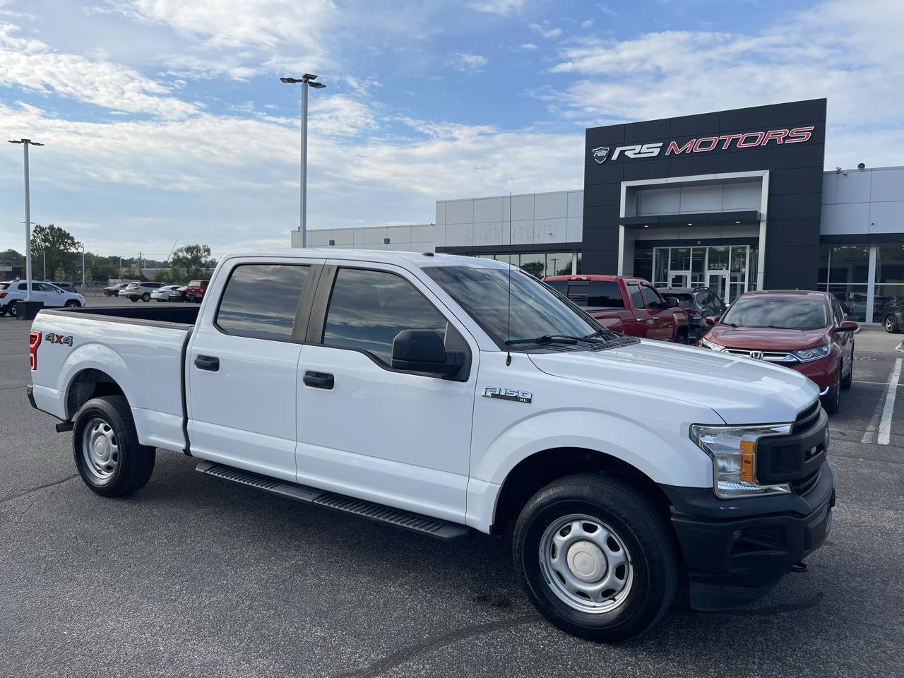 Used 2018 Ford F150 XL w/ Equipment Group 101A Mid AWD/4WD image 1