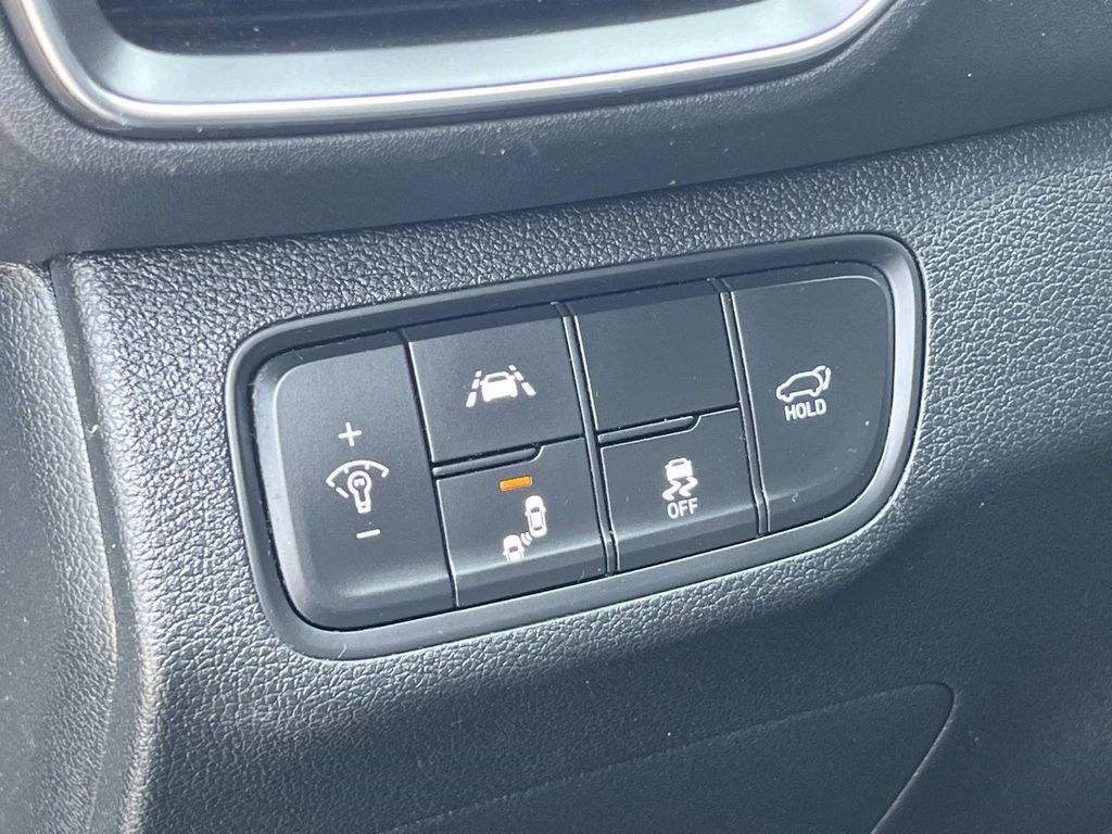 Used 2020 Hyundai Santa Fe SEL w/ Convenience + Premium Package FWD image 23