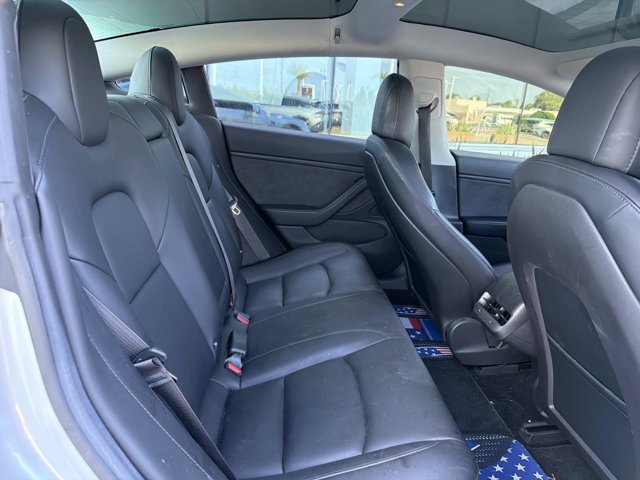Used 2018 Tesla Model 3 Long Range RWD image 23