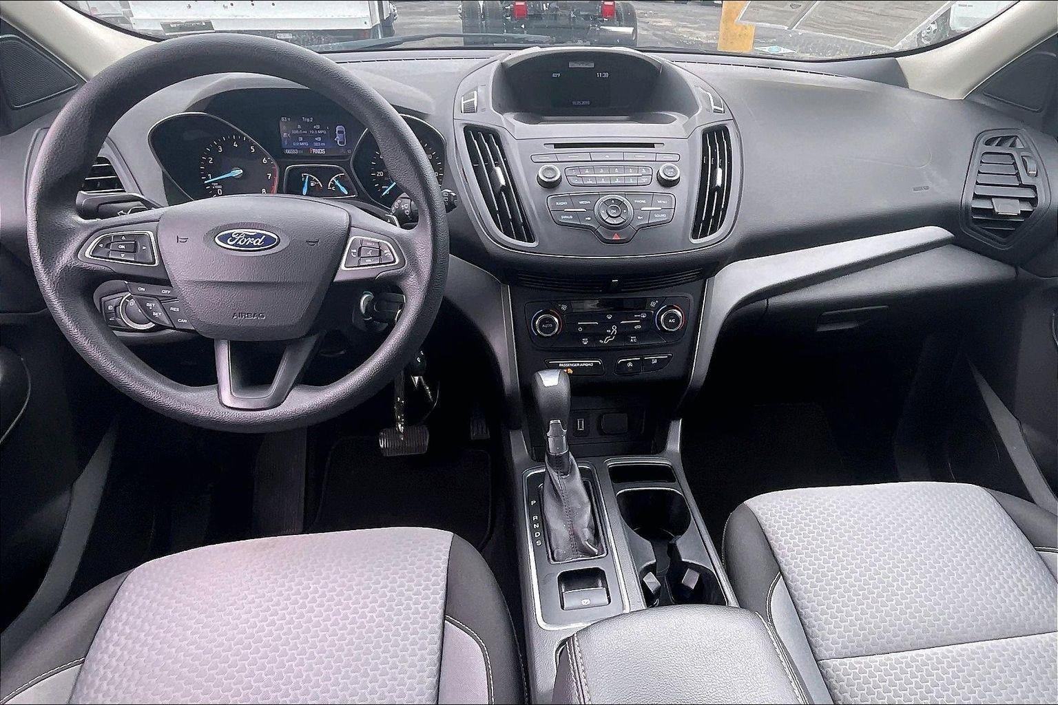 Used 2017 Ford Escape SE AWD/4WD image 16