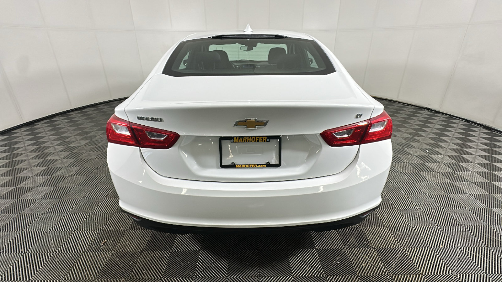Used 2023 Chevrolet Malibu LT FWD image 4