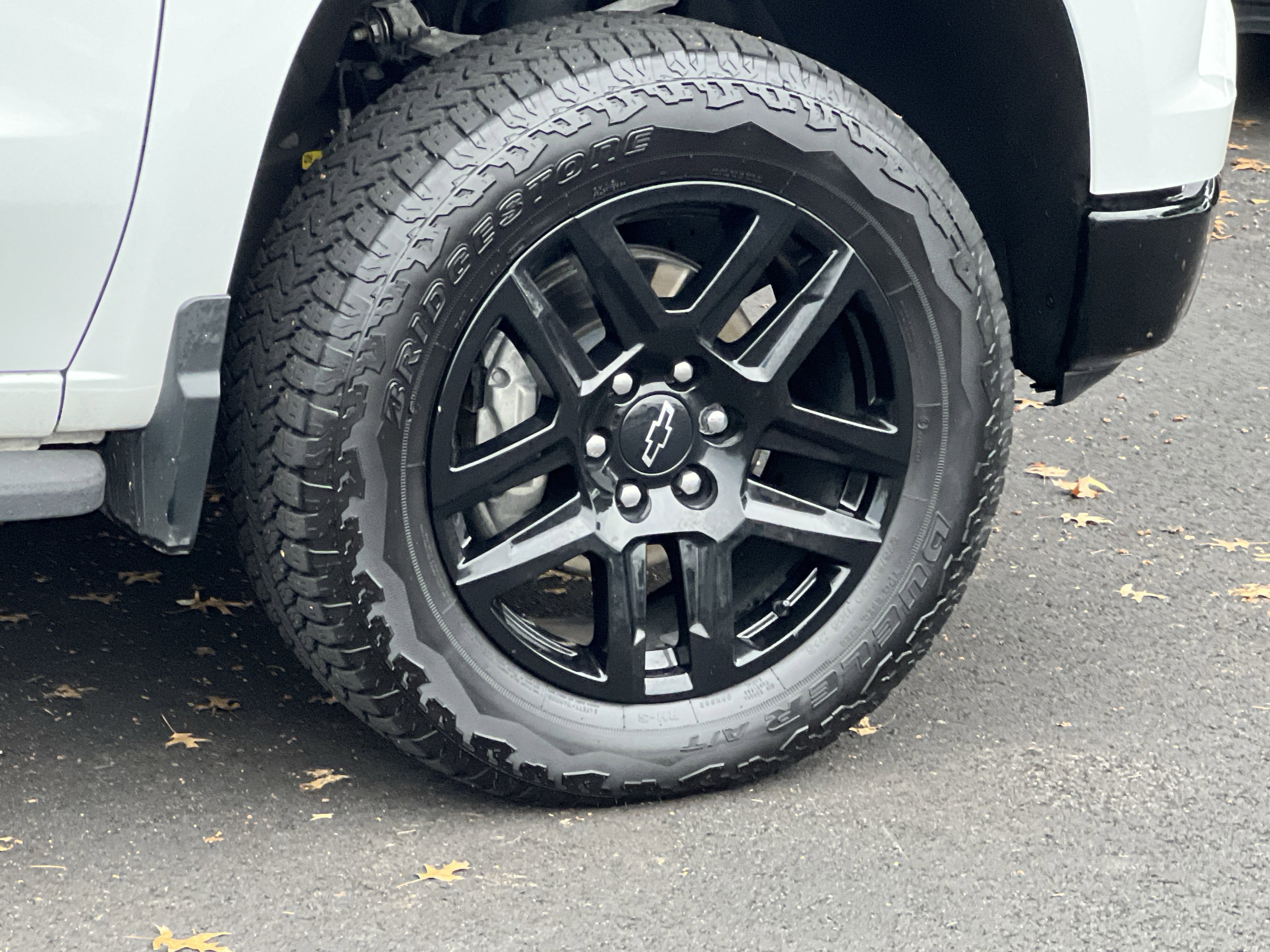 Certified 2024 Chevrolet Silverado 1500 LT Trail Boss w/ Convenience Package II image 13