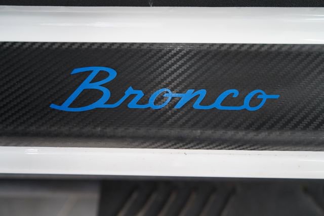 Used 2022 Ford Bronco Black Diamond w/ Sasquatch Package image 31