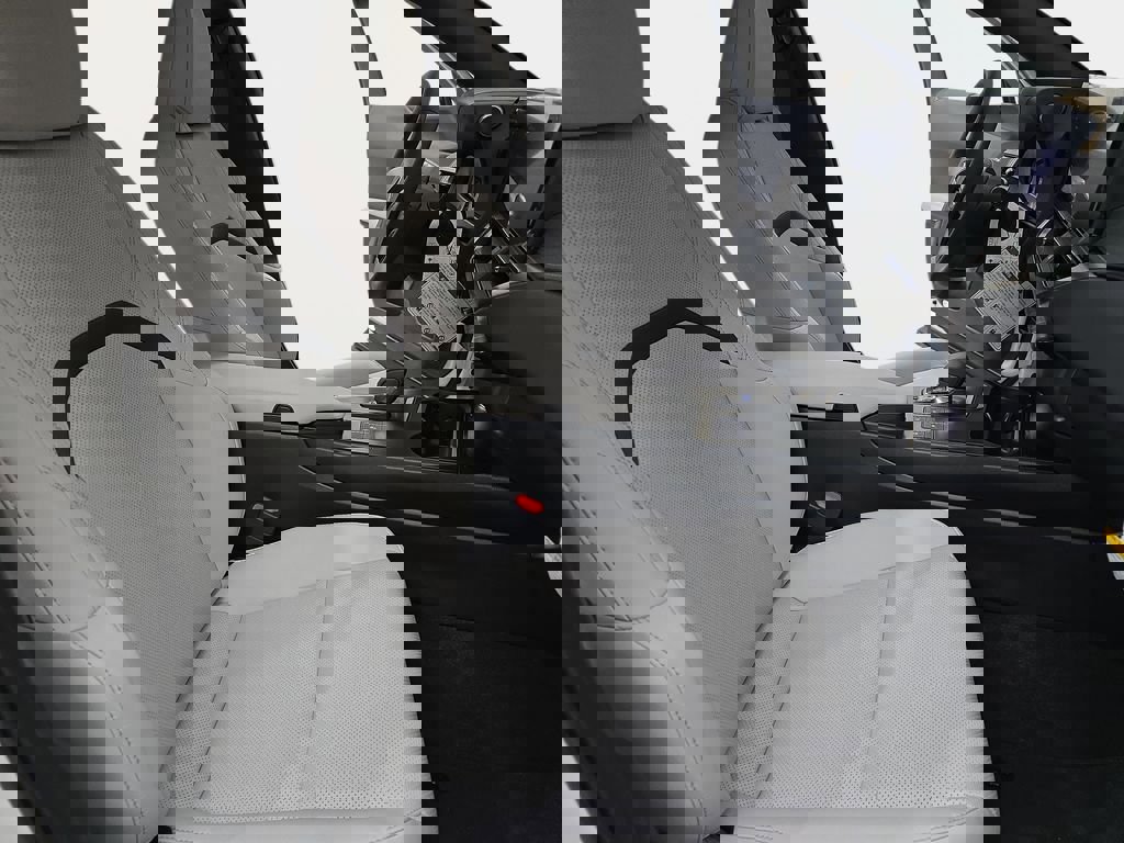 New 2025 Lexus UX 300h 300h Premium image 10