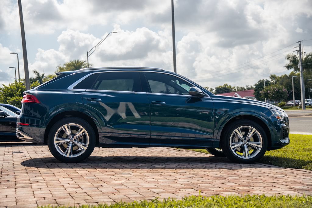 Used 2019 Audi Q8 Prestige AWD/4WD image 6