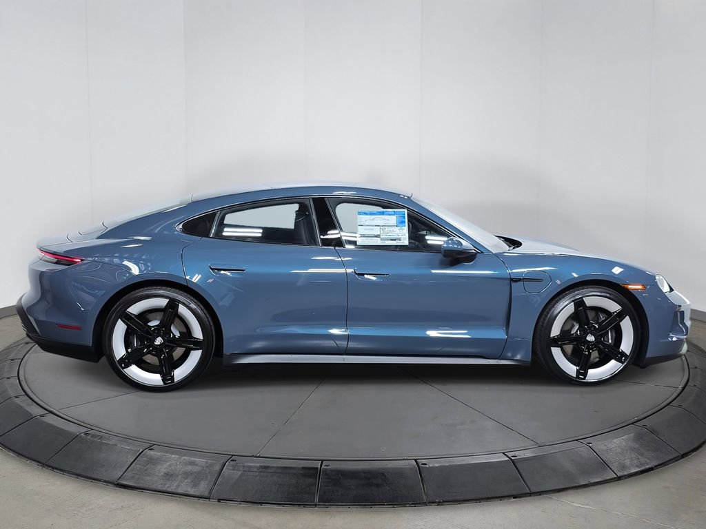 New 2026 Porsche Taycan image 8
