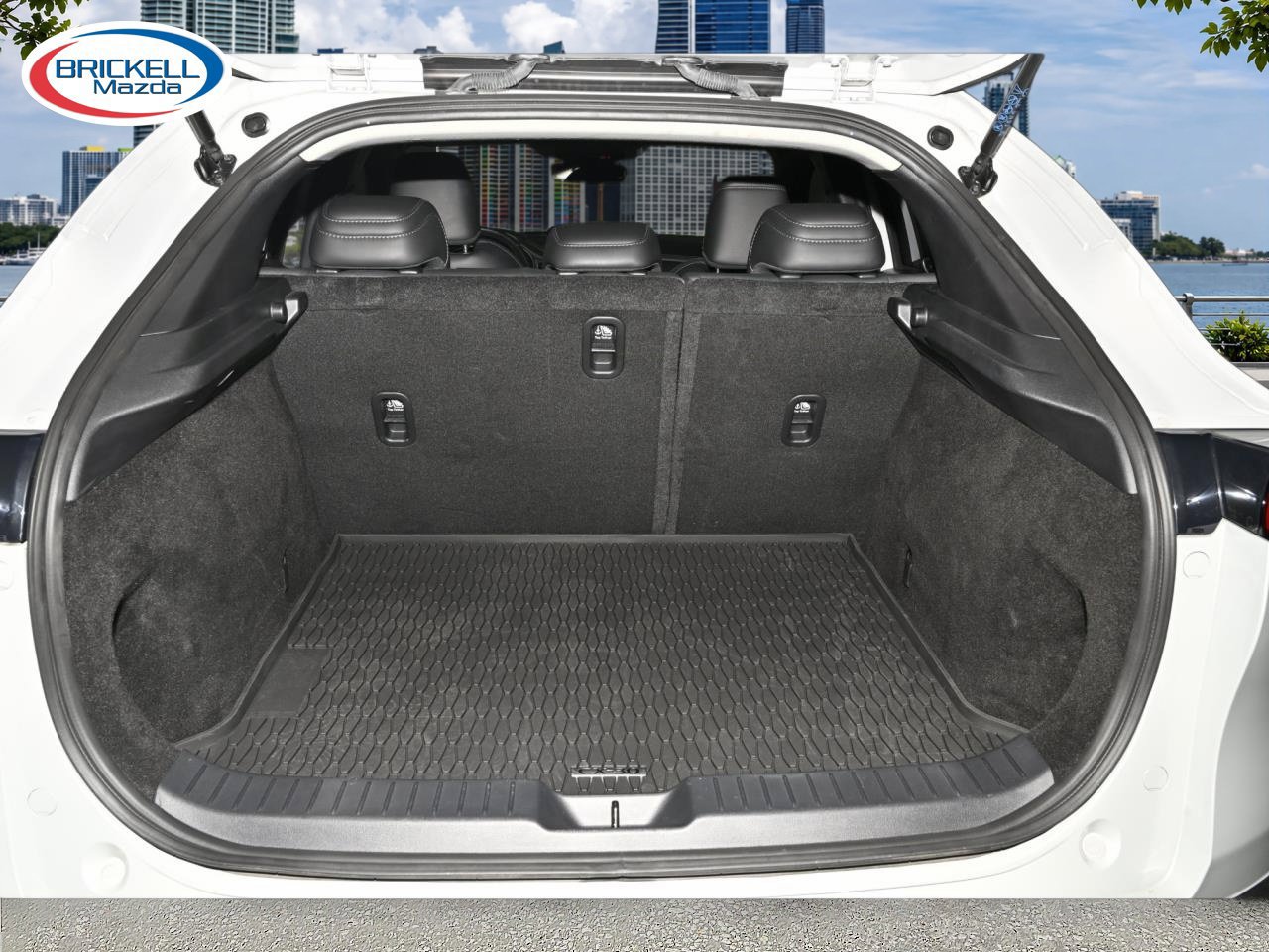 Used 2024 MAZDA CX-30 AWD 2.5 S w/ Select Sport Pkg image 12