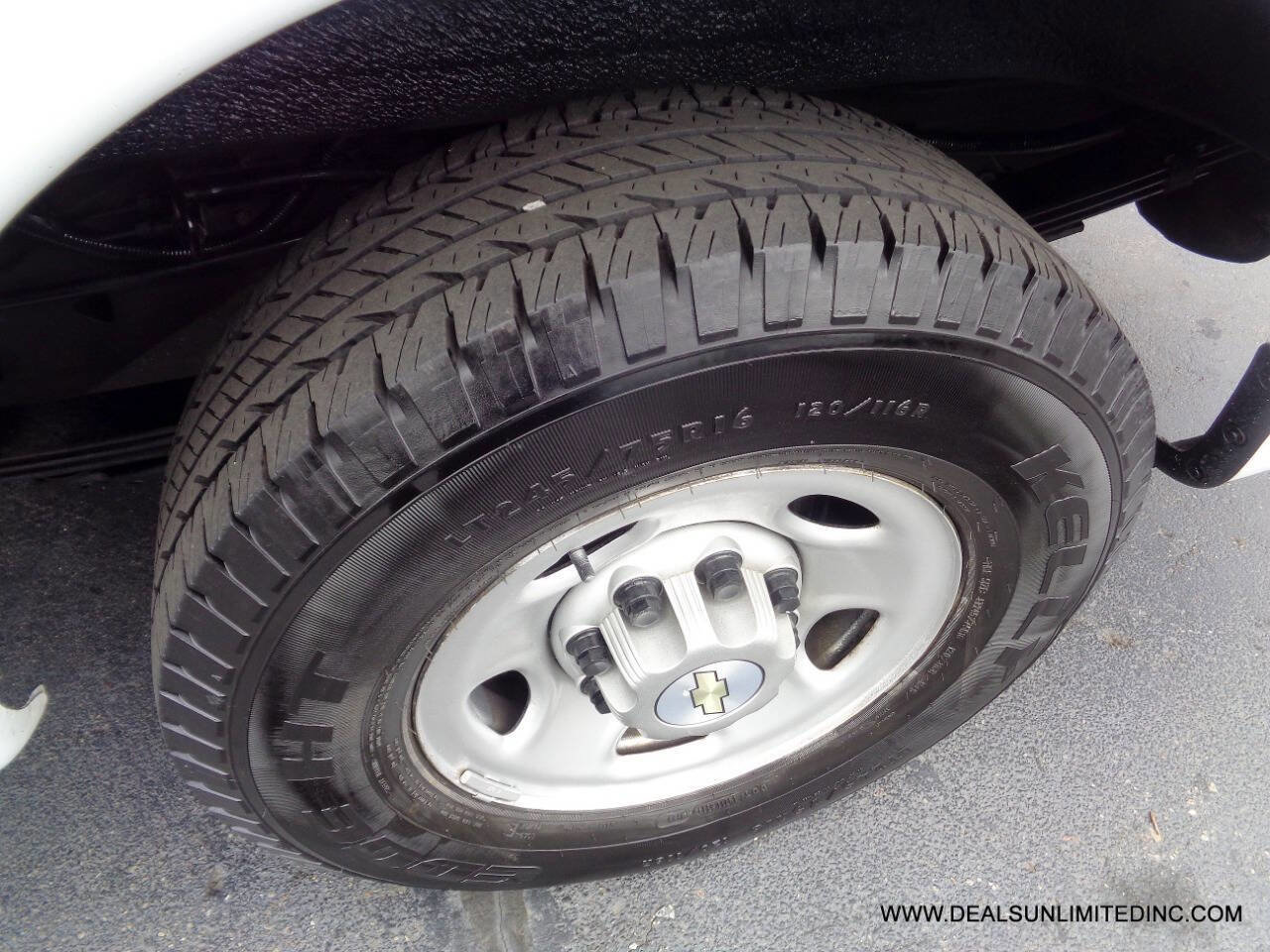 Used 2021 Chevrolet Express 2500 image 6