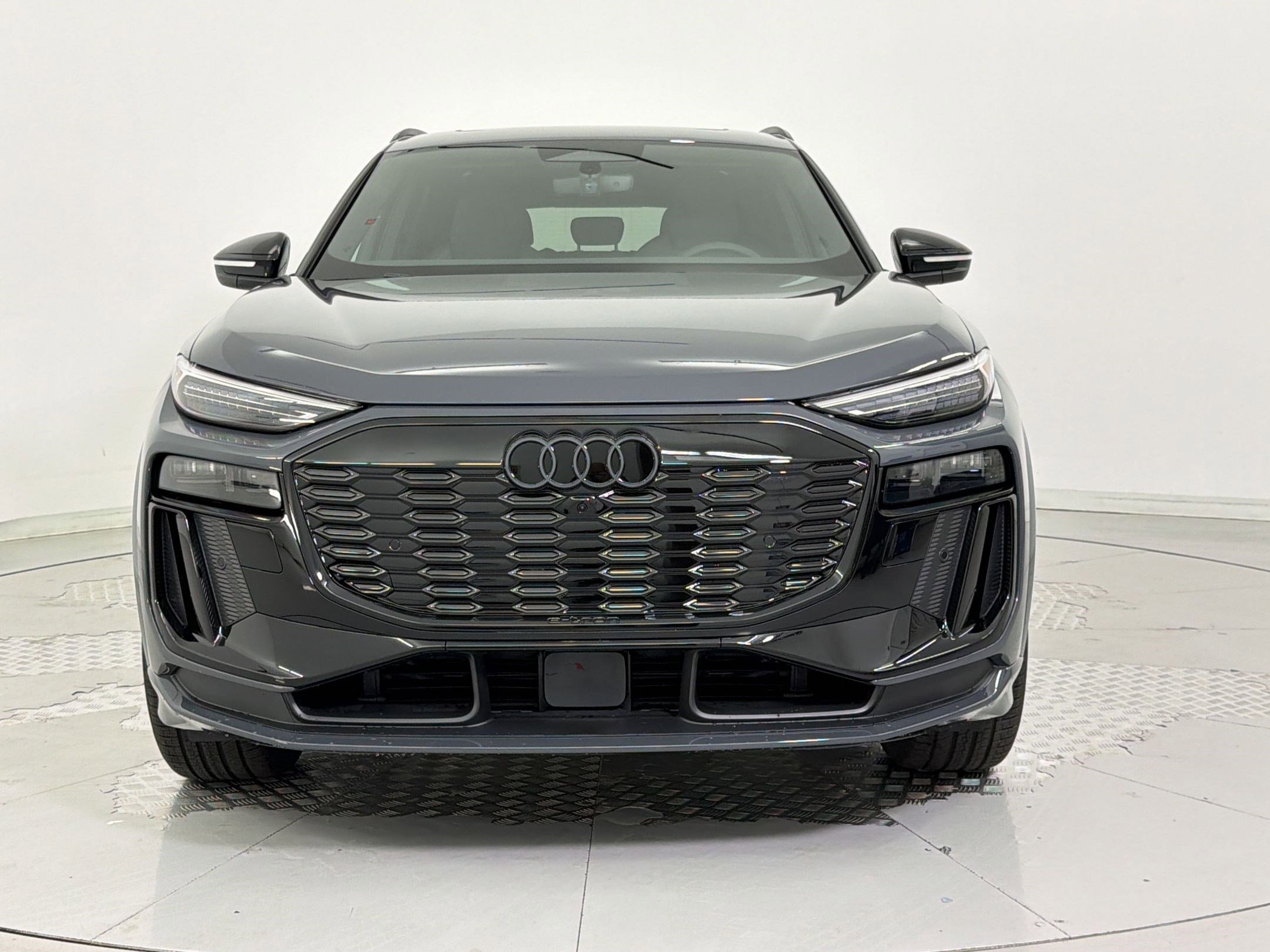 New 2027 Audi Q6 e-tron Premium Plus AWD/4WD image 6