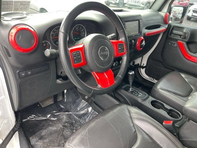Used 2016 Jeep Wrangler Unlimited Rubicon w/ Dual Top Group AWD/4WD image 20