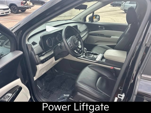 Certified 2022 Kia Carnival EX FWD image 17