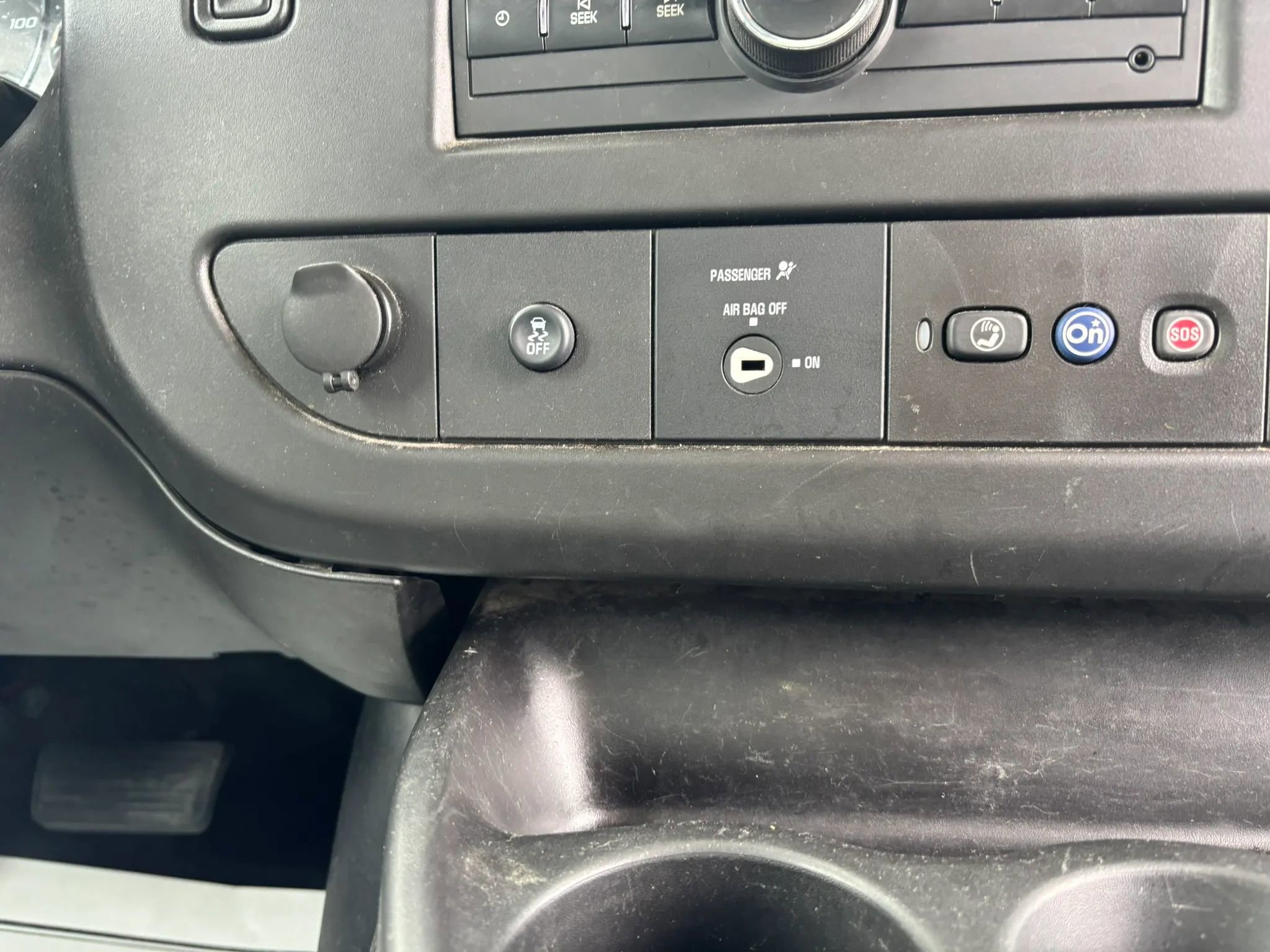 Used 2020 Chevrolet Express 2500 w/ Driver Convenience Package image 23