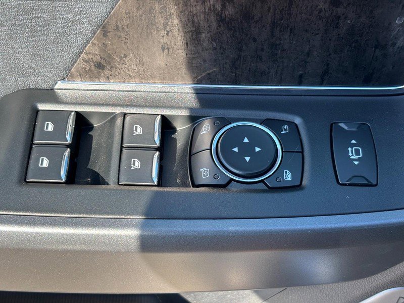 New 2026 Ford F350 Lariat image 21