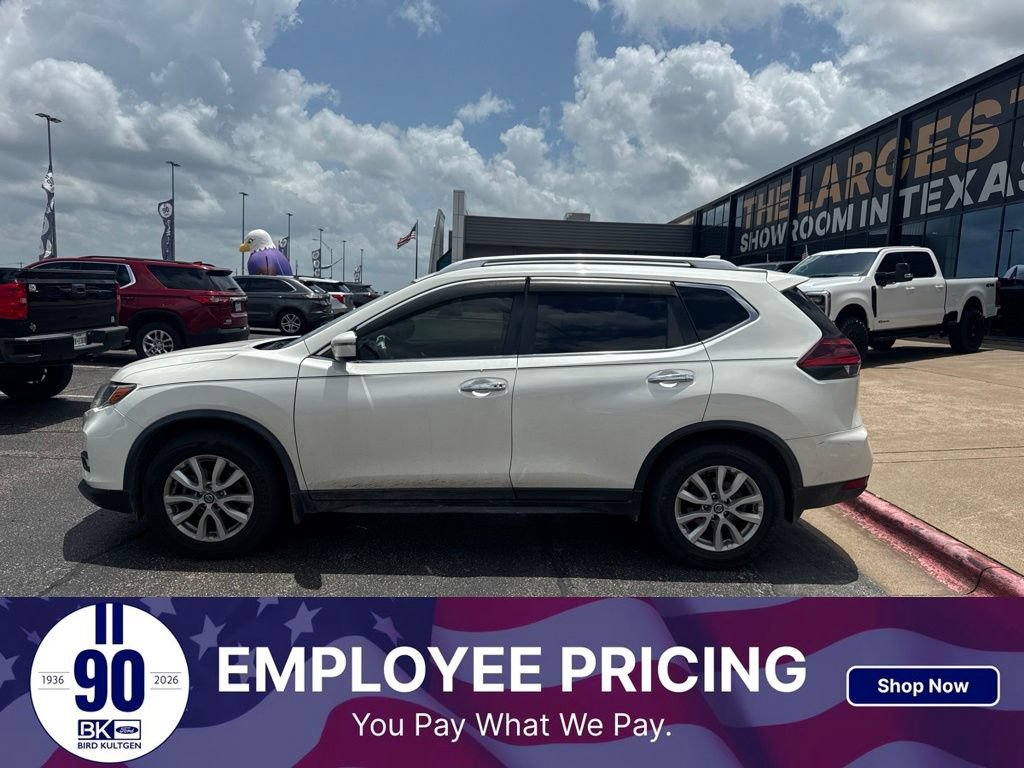 Used 2019 Nissan Rogue SV