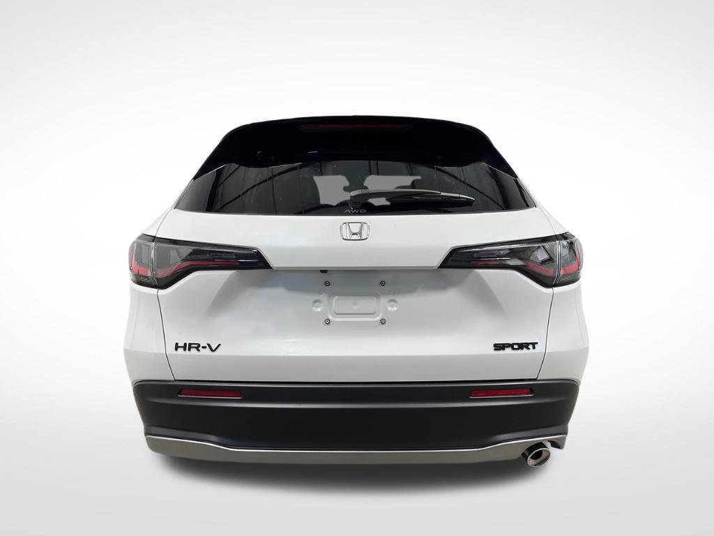 Certified 2026 Honda HR-V Sport image 5