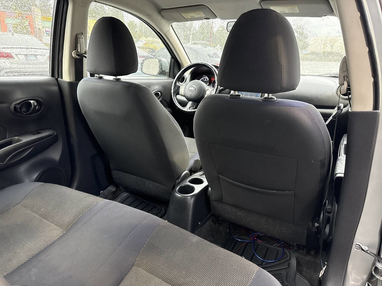 Used 2012 Nissan Versa SV image 22