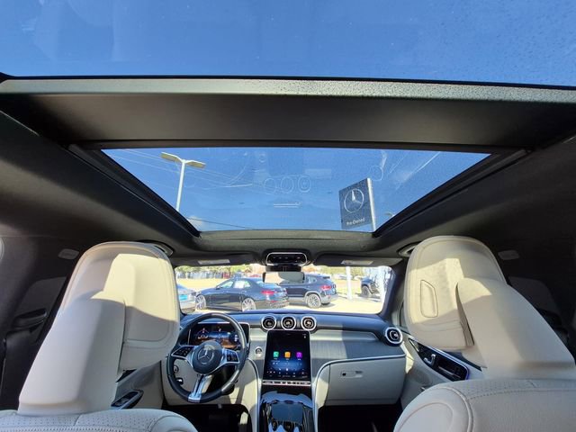 Certified 2025 Mercedes-Benz GLC 300 image 6