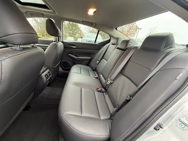 New 2025 Nissan Altima 2.5 SL image 15