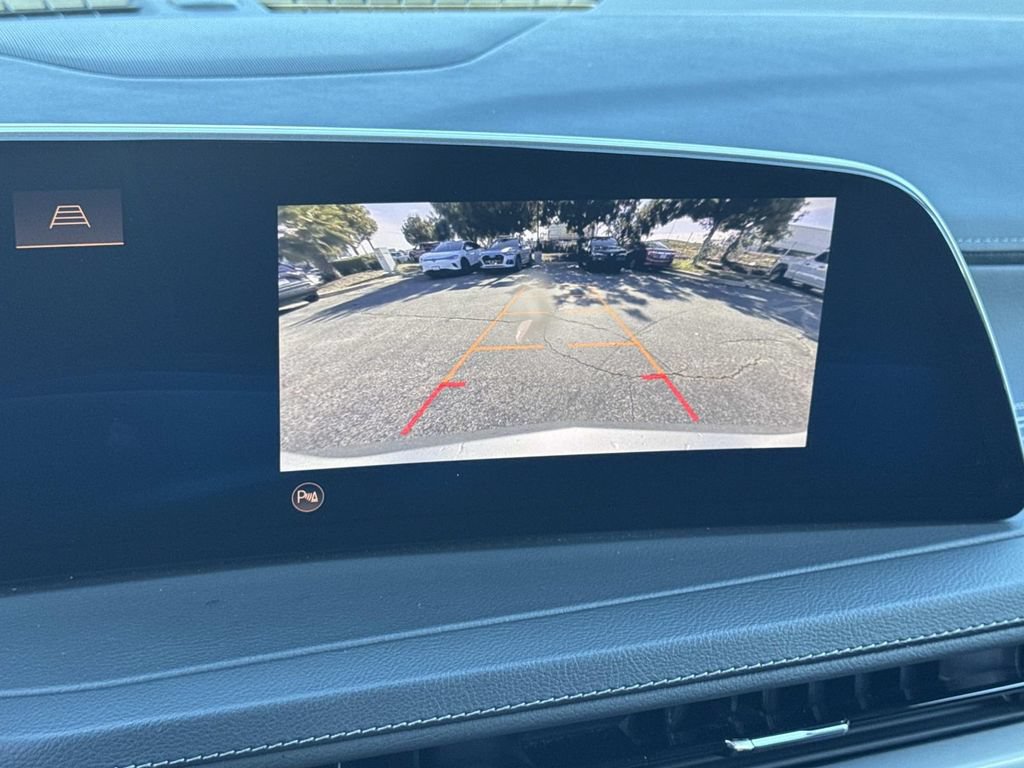 Used 2024 Cadillac XT4 Premium Luxury AWD/4WD image 12