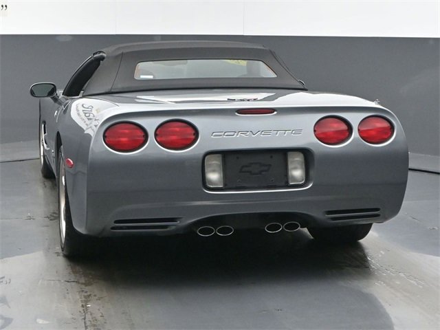 Used 2004 Chevrolet Corvette Convertible w/ Preferred Equipment Group image 27