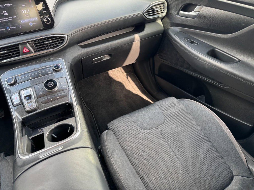 Used 2022 Hyundai Santa Fe SEL image 17
