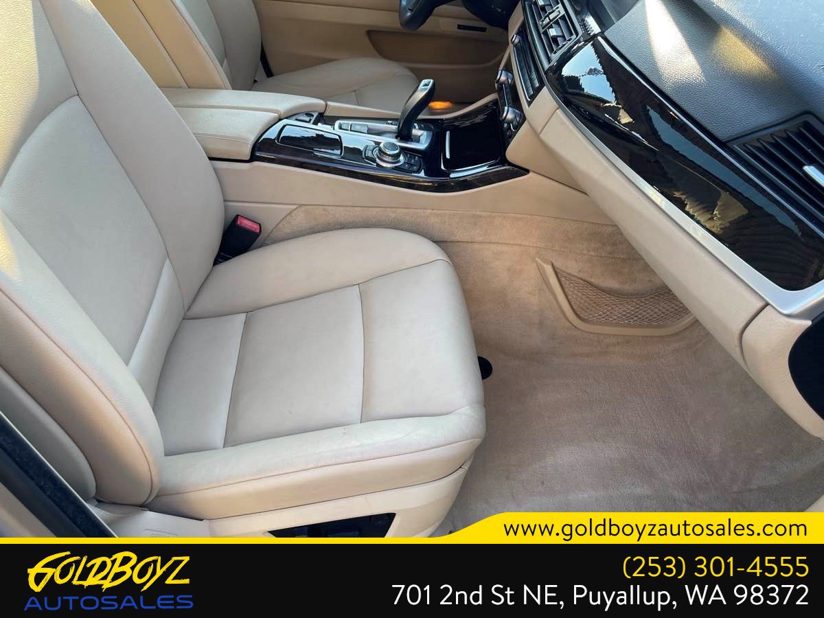 Used 2013 BMW 535i Sedan RWD image 23