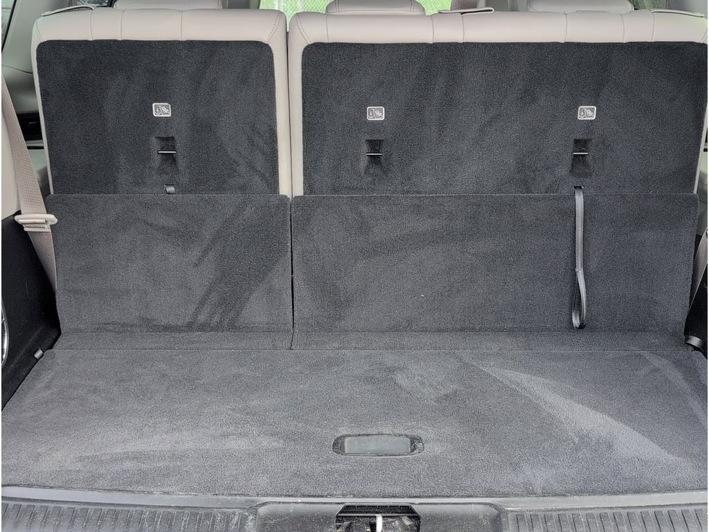 Used 2023 Jeep Wagoneer 4WD image 36