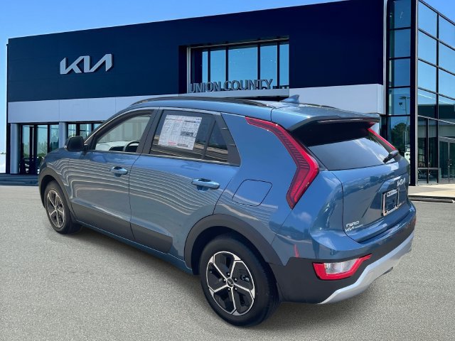 New 2026 Kia Niro EX FWD image 4