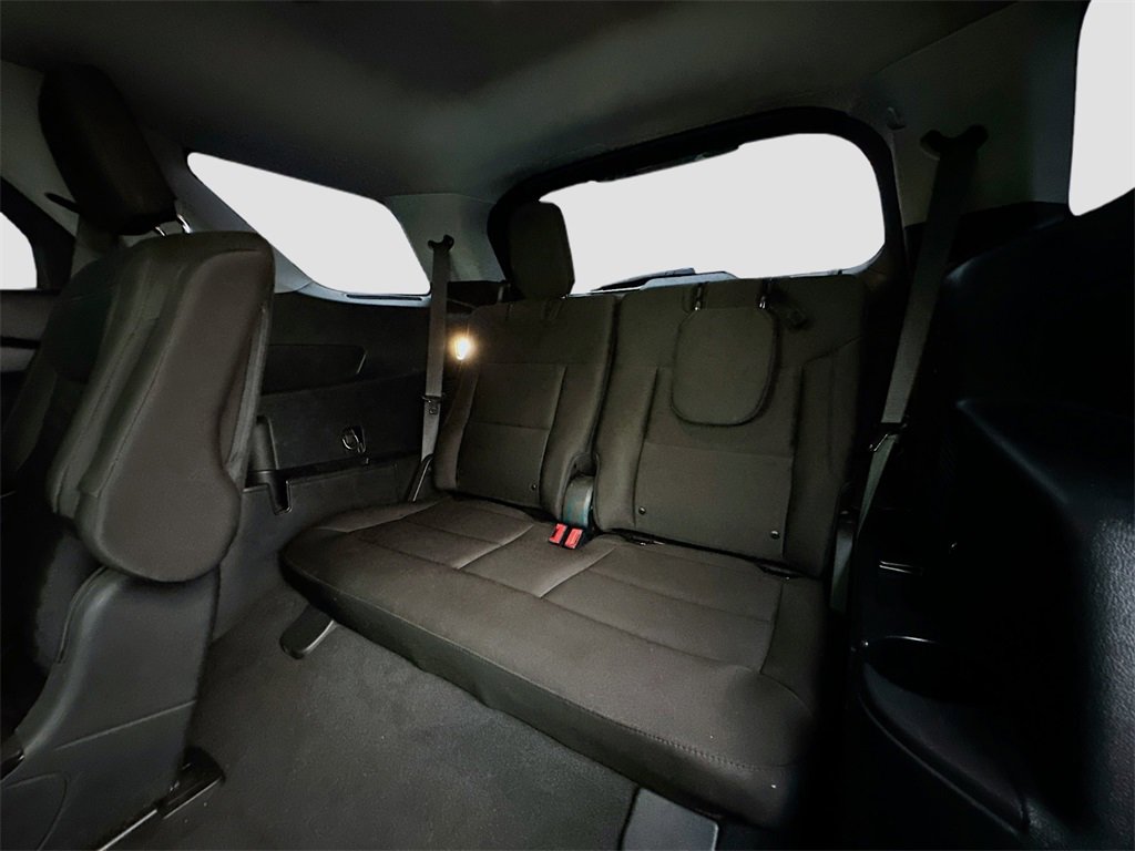 Used 2021 Ford Explorer XLT image 32