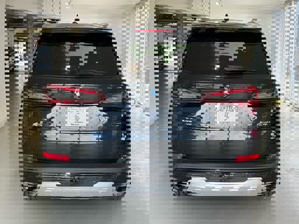 Used 2022 BMW X5 xDrive40i w/ Premium Package image 5