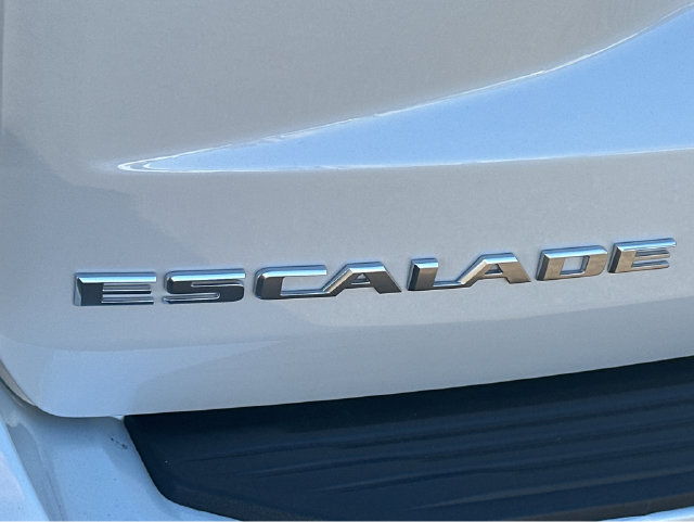 Certified 2025 Cadillac Escalade Premium Luxury RWD image 17
