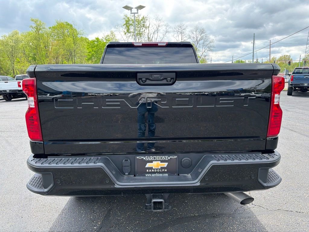 Used 2025 Chevrolet Silverado 2500 Custom w/ Custom Value Package AWD/4WD image 33