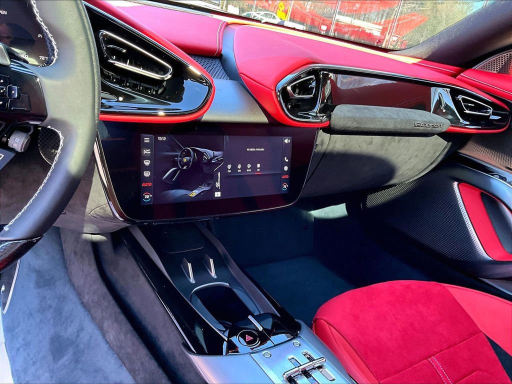 Used 2026 Ferrari 12Cilindri image 9