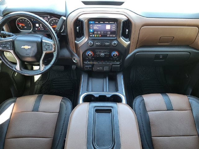 Used 2021 Chevrolet Silverado 1500 High Country w/ Technology Package AWD/4WD image 12