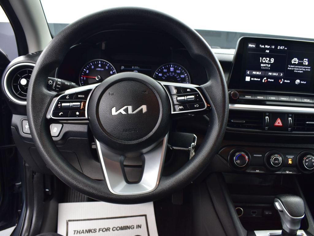 Used 2023 Kia Forte LXS image 15