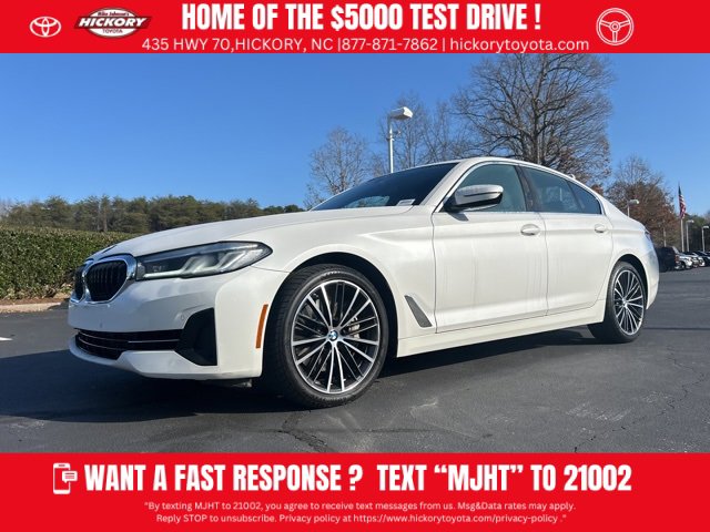 Used 2023 BMW 540i xDrive w/ Premium Package image 1