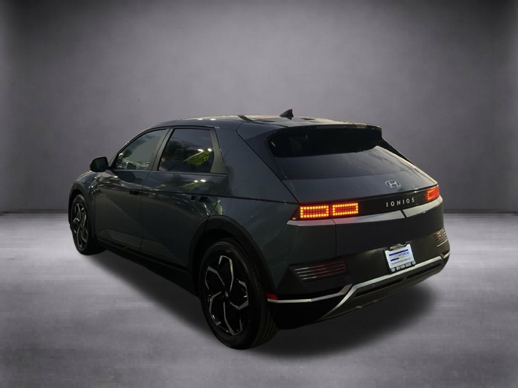 Certified 2024 Hyundai Ioniq 5 SE RWD image 7