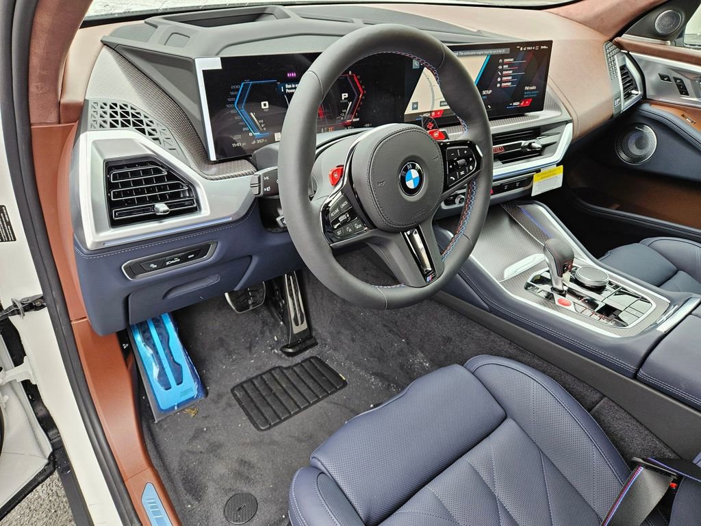 New 2026 BMW XM Label Red w/ M Driver's Package image 9