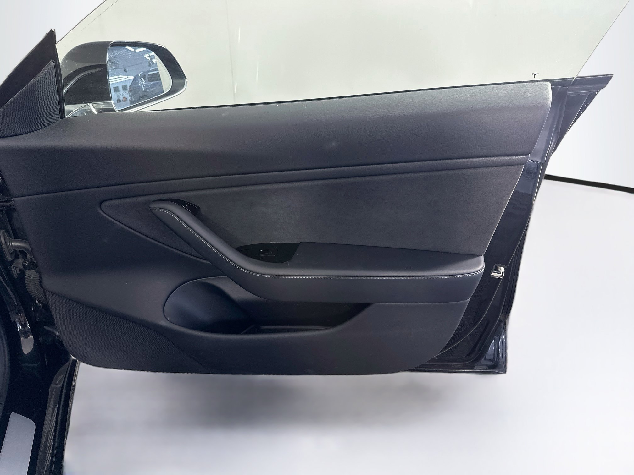 Used 2018 Tesla Model 3 Mid Range RWD image 30