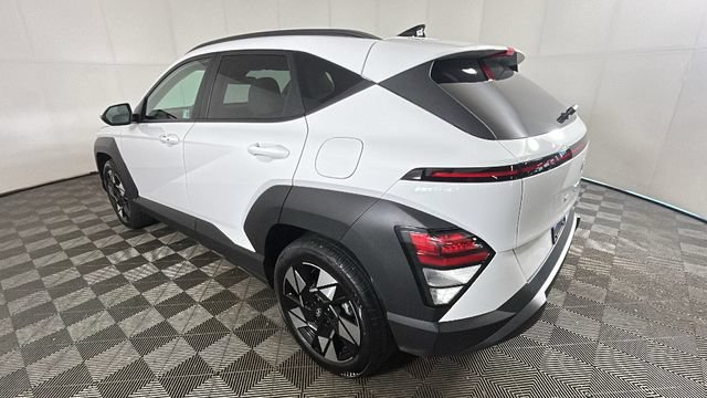 Certified 2024 Hyundai Kona SEL FWD image 4