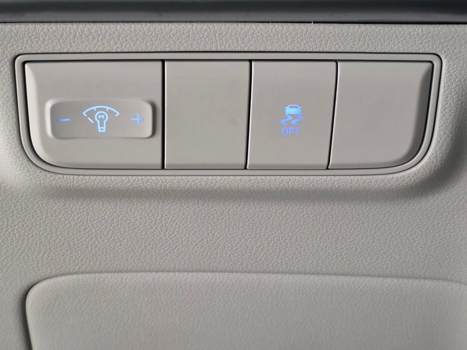 Certified 2025 Hyundai Tucson SE FWD image 33