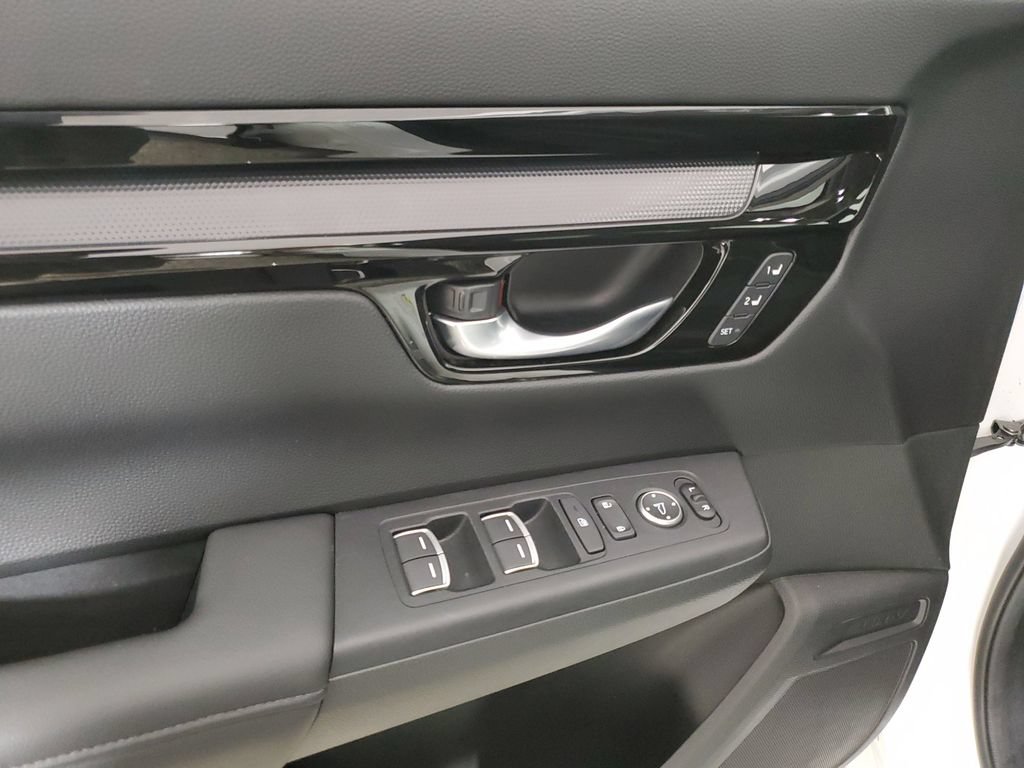 Used 2024 Honda CR-V EX-L image 19