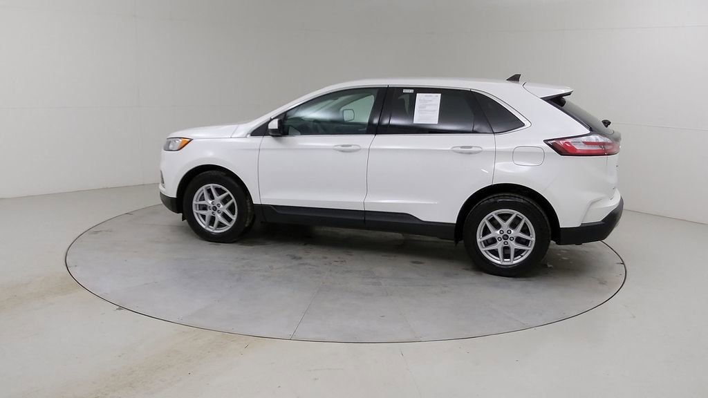 Certified 2022 Ford Edge SEL w/ Convenience Package image 17