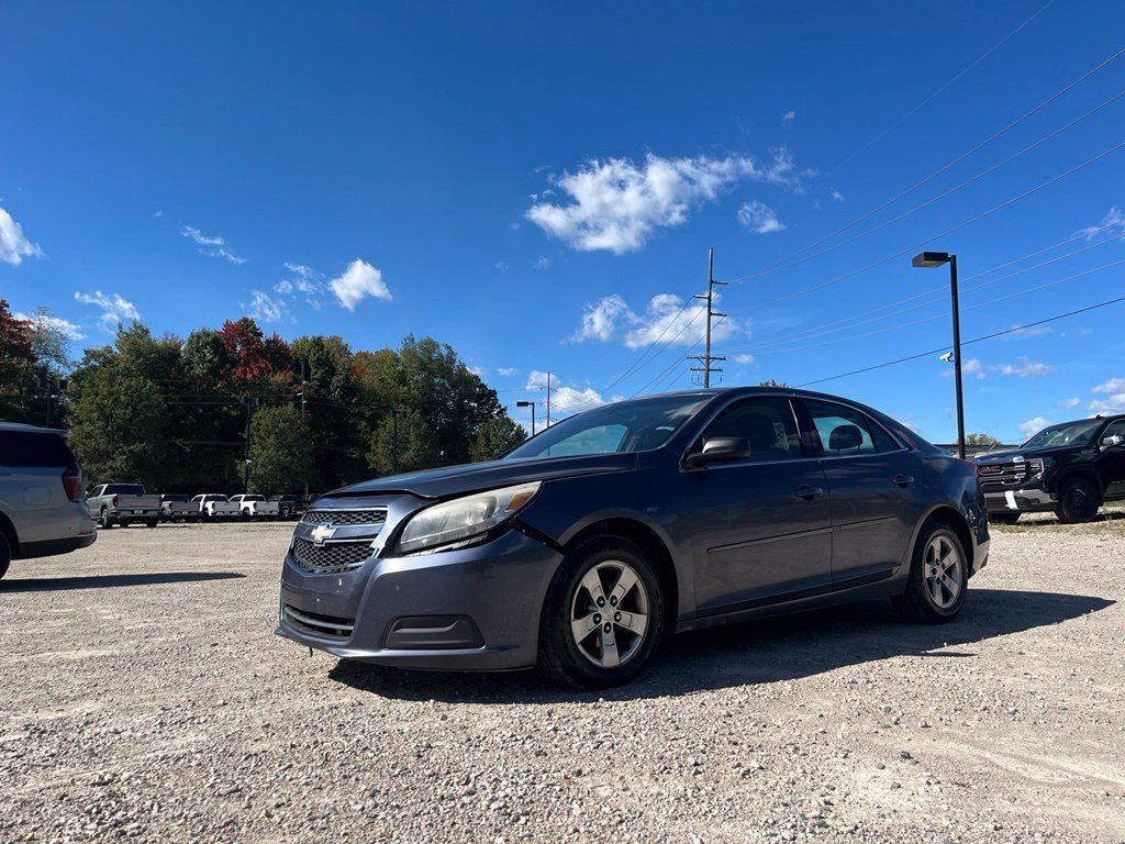 Used 2013 Chevrolet Malibu LS w/ Protection Package FWD image 2
