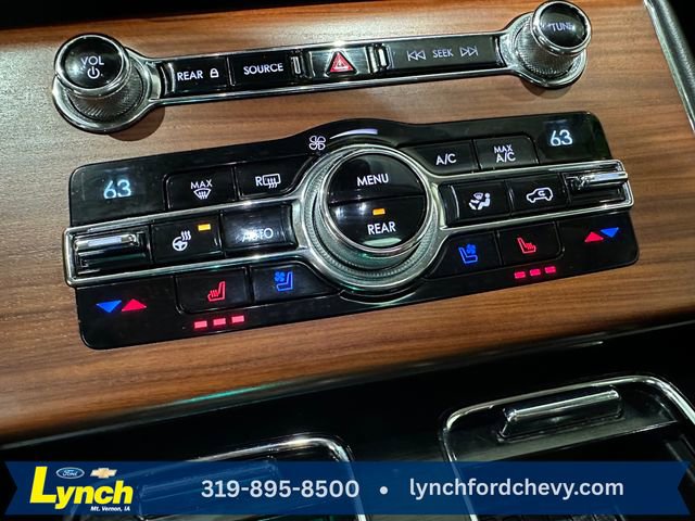 Used 2020 Lincoln Aviator Reserve w/ Equipment Group 202A image 15