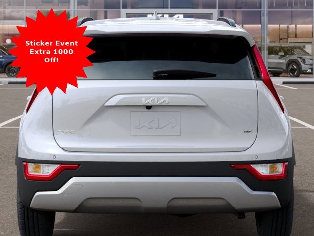 New 2025 Kia Niro EX image 16