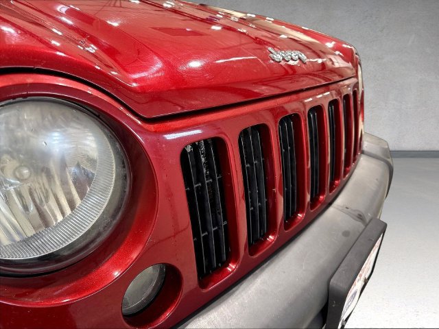 Used 2007 Jeep Liberty Sport AWD/4WD image 33